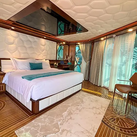 Overnight Super Yacht - Orchid Dubai Exterior photo