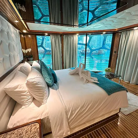 Overnight Super Yacht - Orchid Dubai Exterior photo